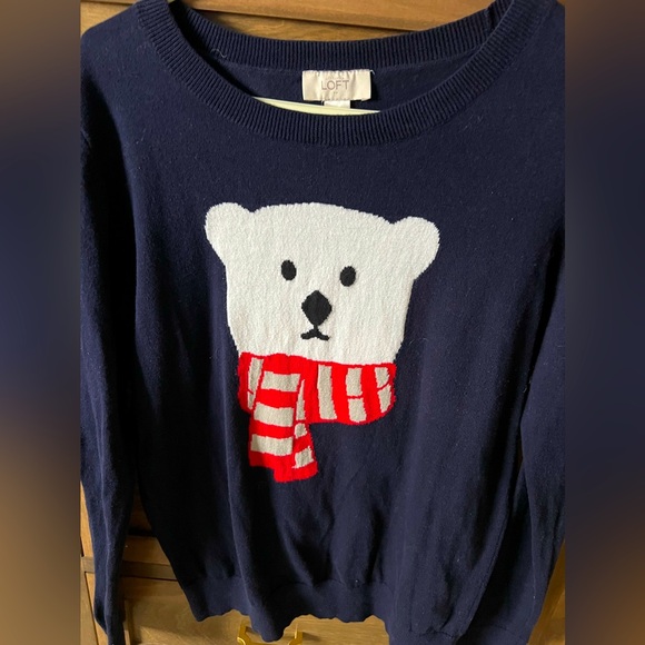 Loft Polar Bear holiday sweater - Picture 1 of 3